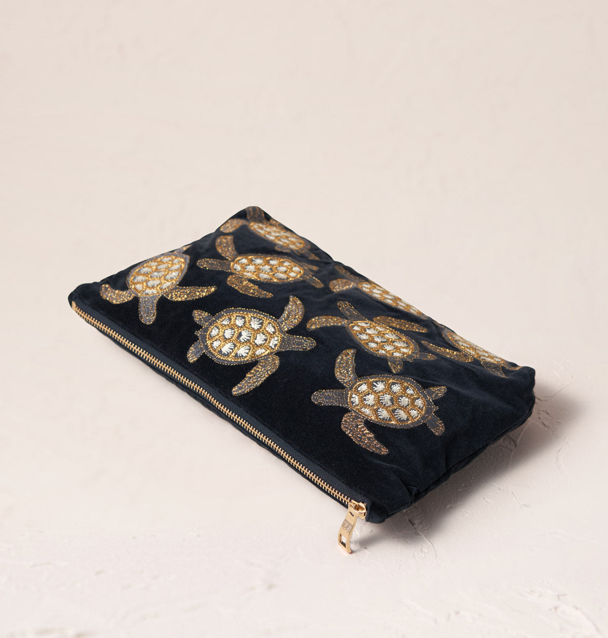 Turtle Conservation Everyday Pouch